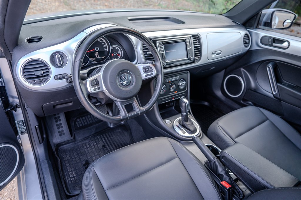 2016 Volkswagen Beetle - $20,495
