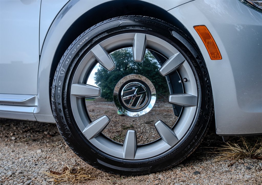 2016 Volkswagen Beetle - $20,495