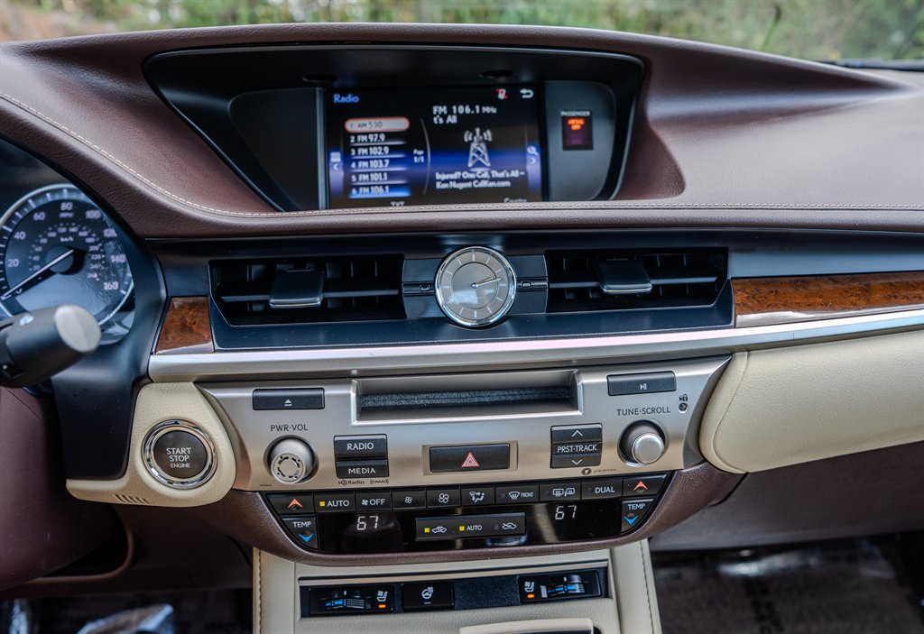 2018 Lexus ES - $16,950