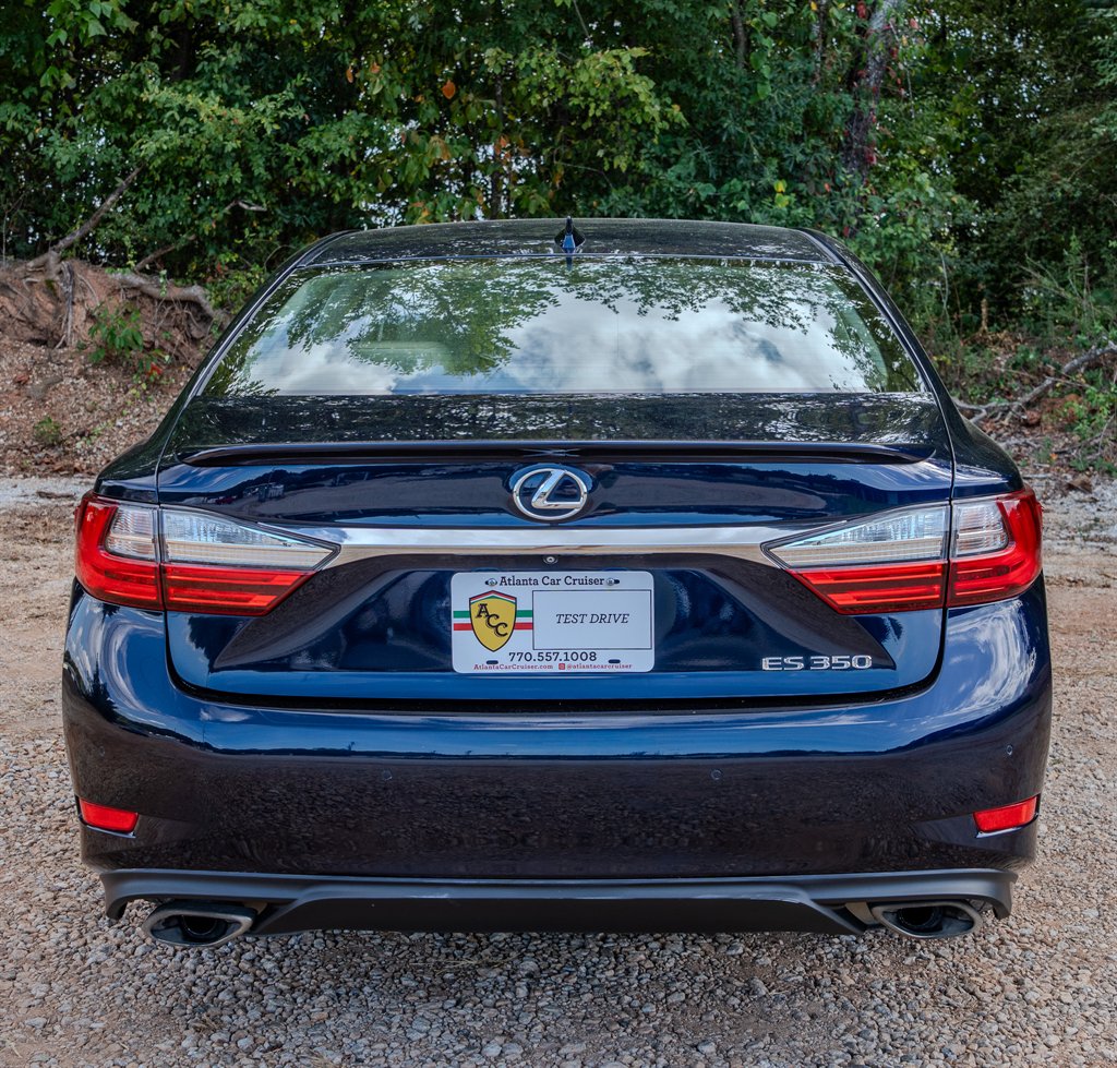 2018 Lexus ES - $16,950