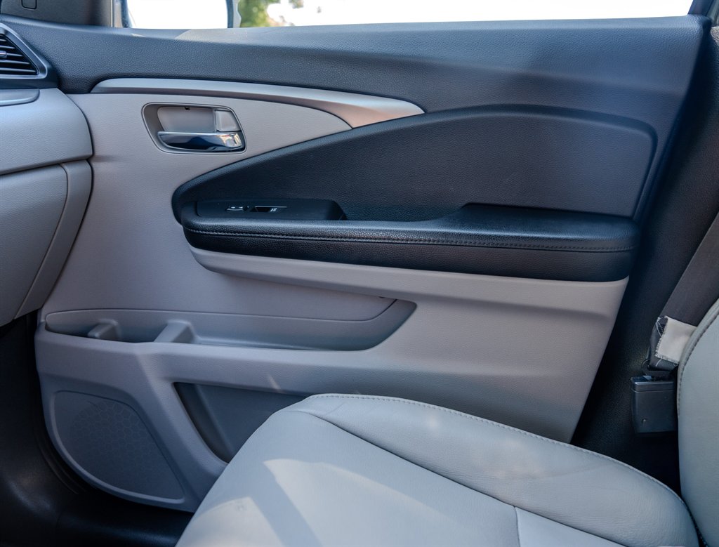 2020 Honda Pilot - $29,958
