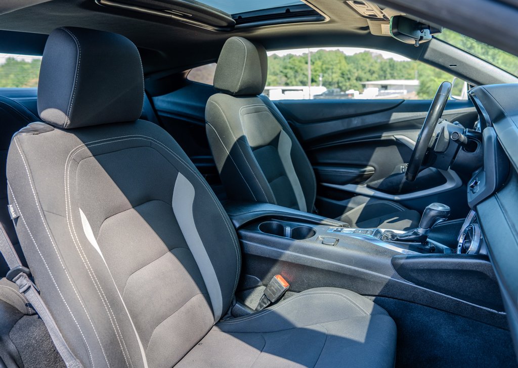 2023 Chevrolet Camaro - $28,233