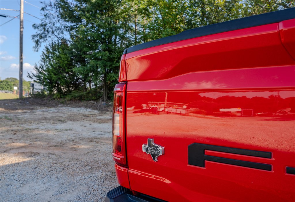 2022 Ford F-150 - $34,803