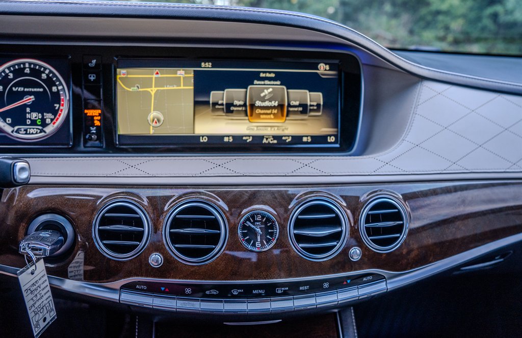 2014 Mercedes-Benz S-class - $44,675