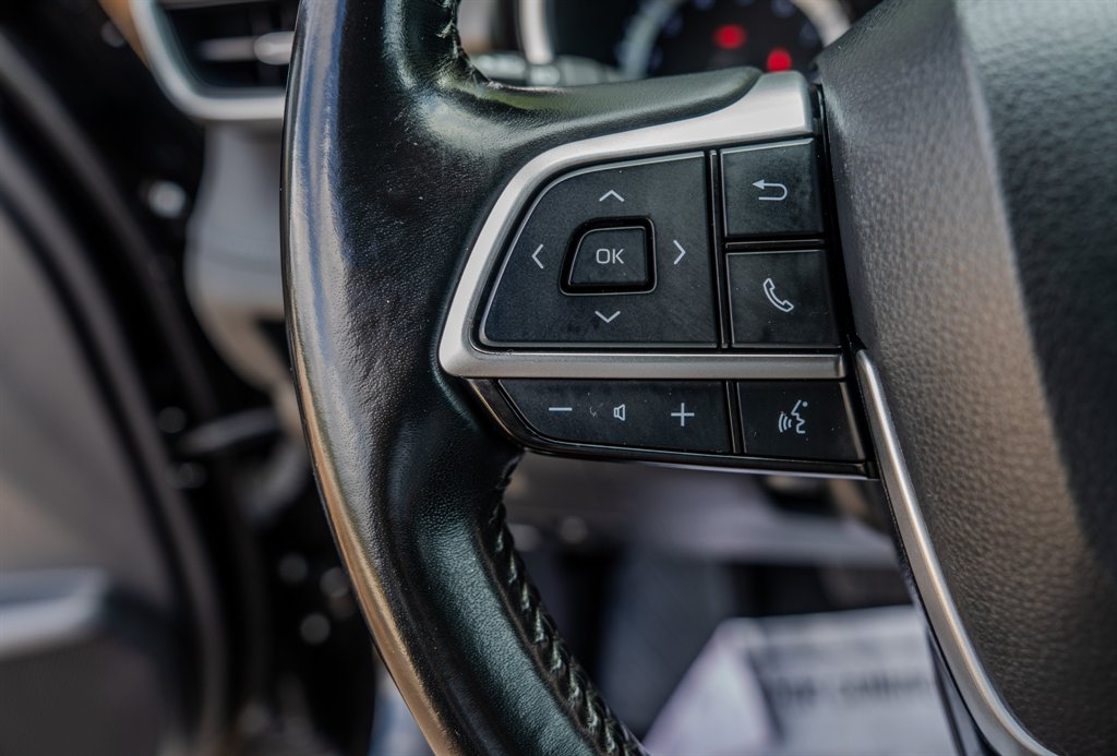 2023 Toyota Highlander - $30,875