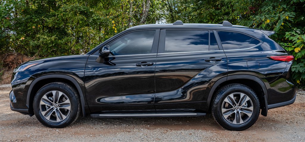 2023 Toyota Highlander - $30,875