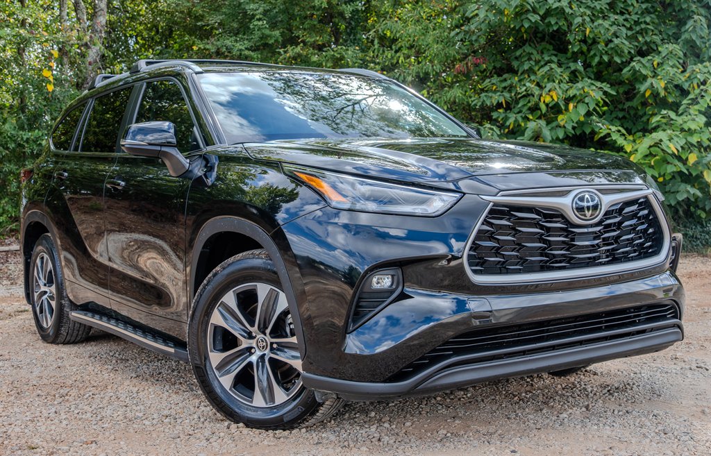2023 Toyota Highlander - $30,875
