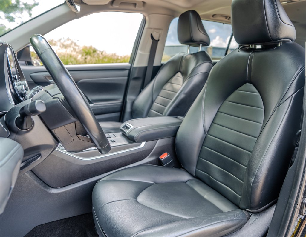 2023 Toyota Highlander - $30,875