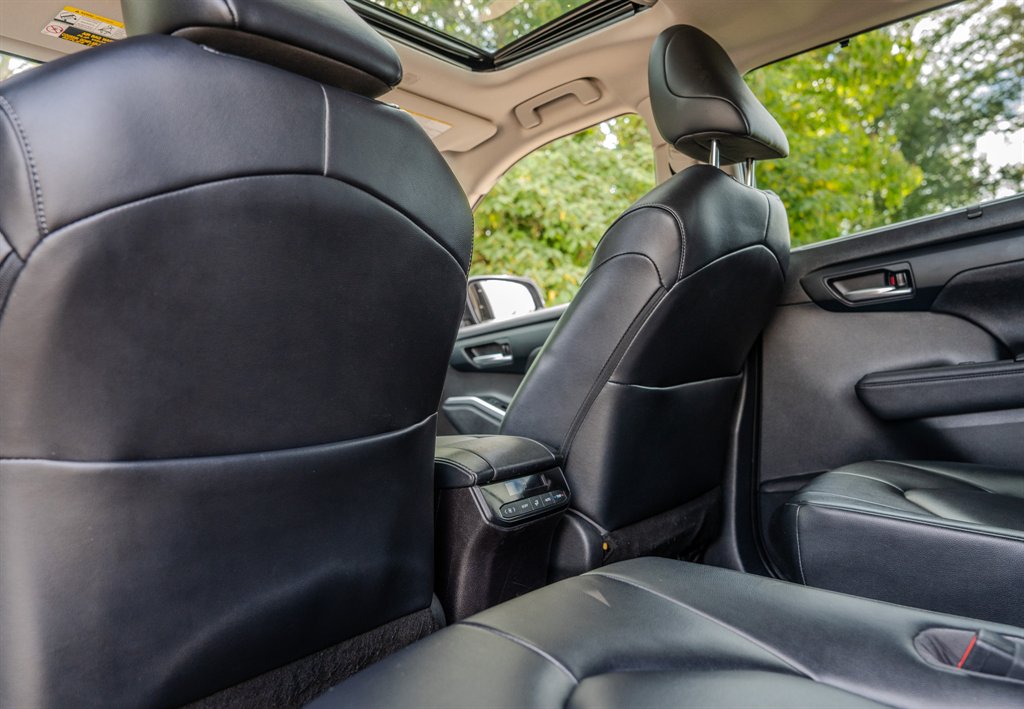 2023 Toyota Highlander - $30,875