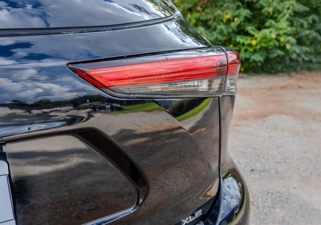 2023 Toyota Highlander - $30,875