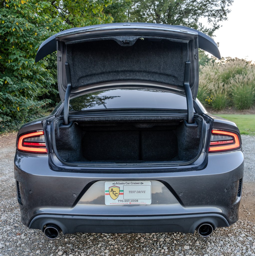 2020 Dodge Charger - $32,999