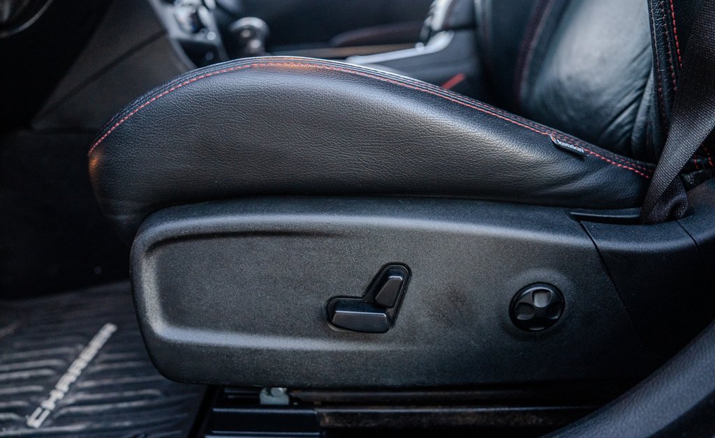 2020 Dodge Charger - $32,999