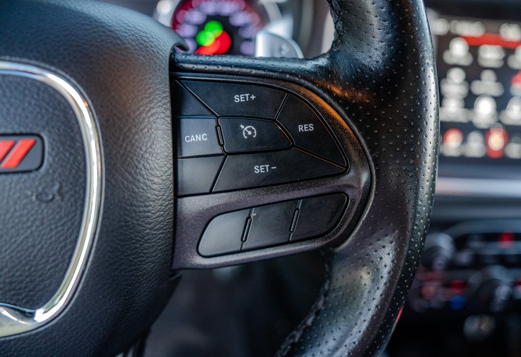 2020 Dodge Charger - $32,999