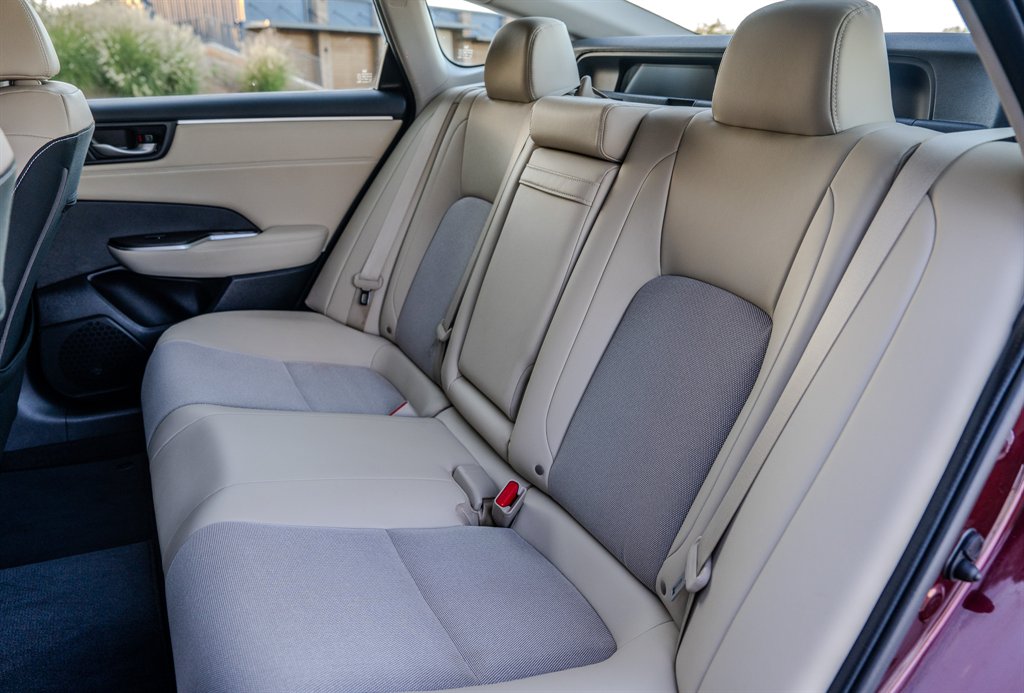 2018 Honda Clarity - $16,945