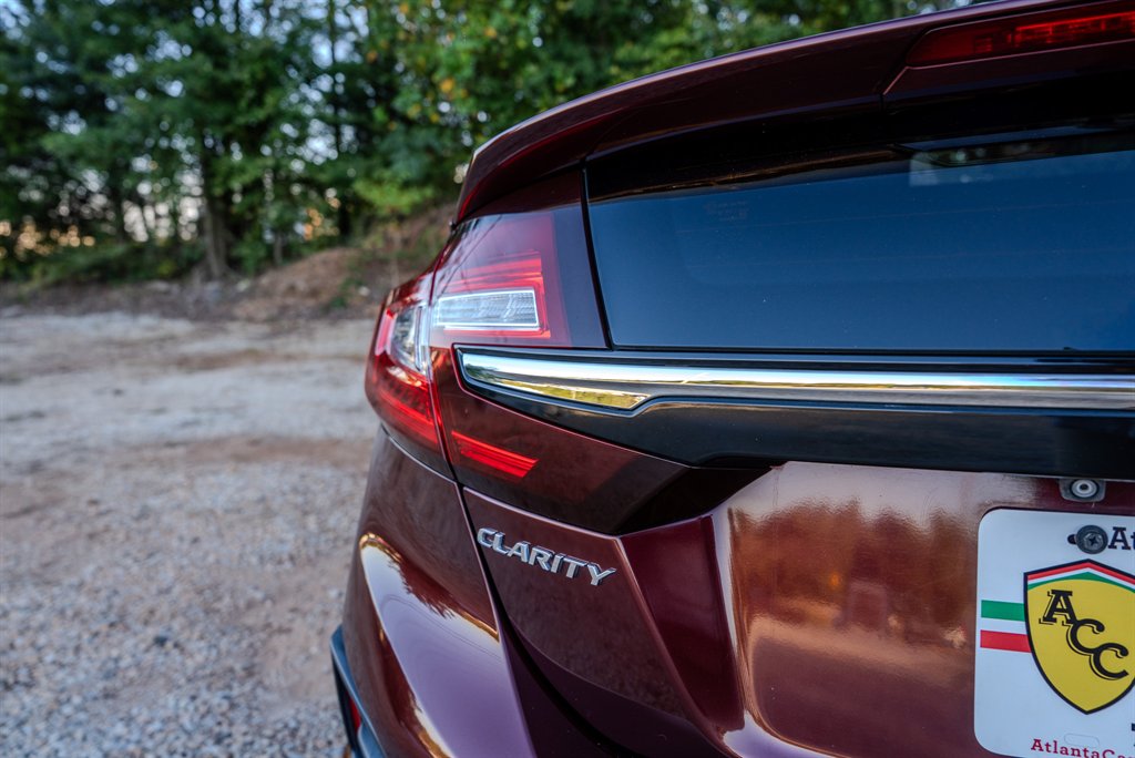 2018 Honda Clarity - $16,945