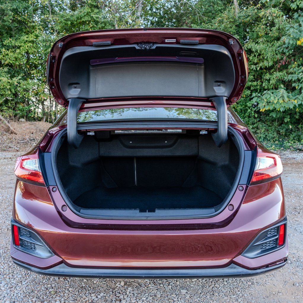 2018 Honda Clarity - $16,945