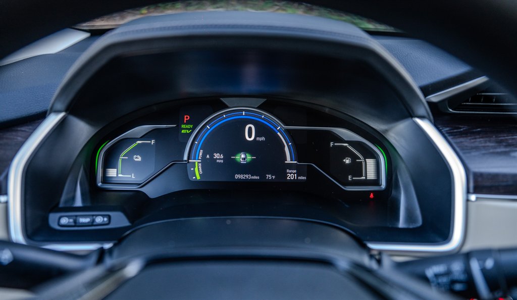 2018 Honda Clarity - $16,945