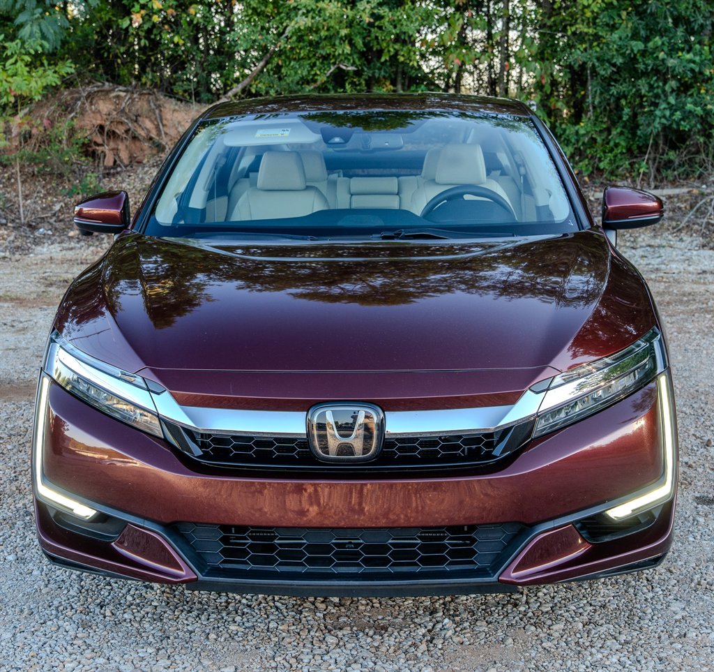 2018 Honda Clarity - $16,945