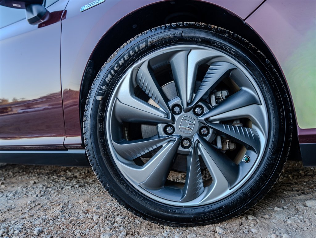 2018 Honda Clarity - $16,945
