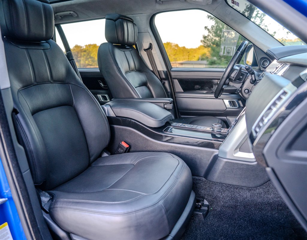 2018 Land Rover Range Rover - $26,103