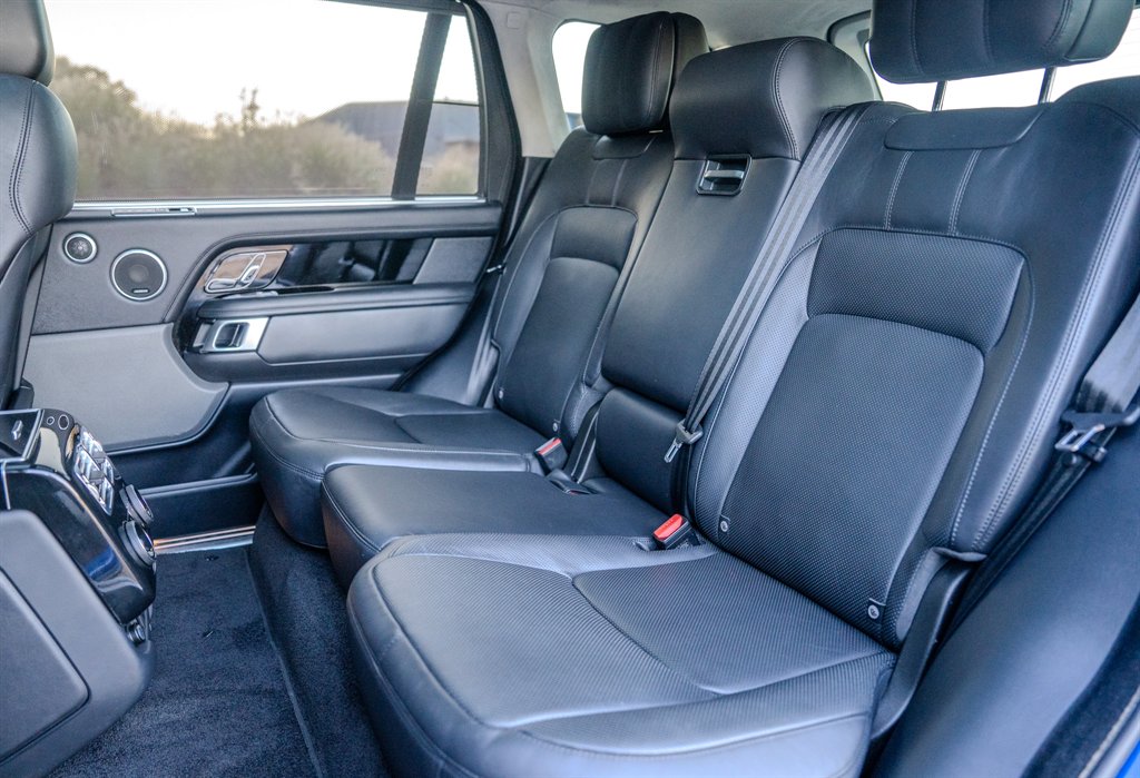 2018 Land Rover Range Rover - $26,103