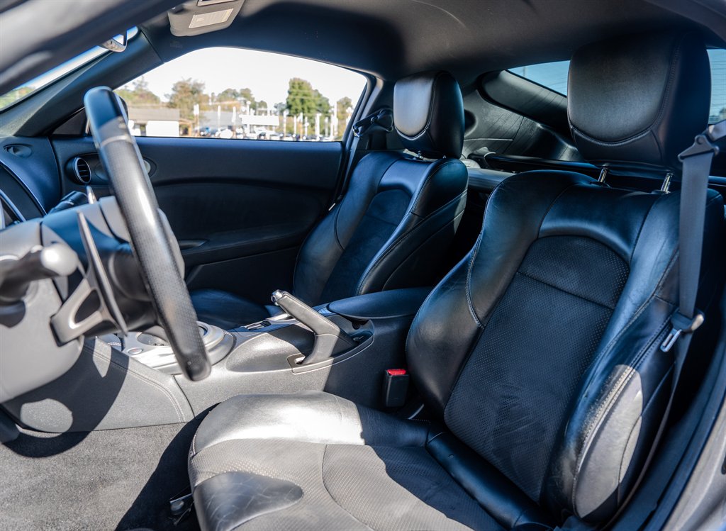 2013 Nissan 370Z - $16,950