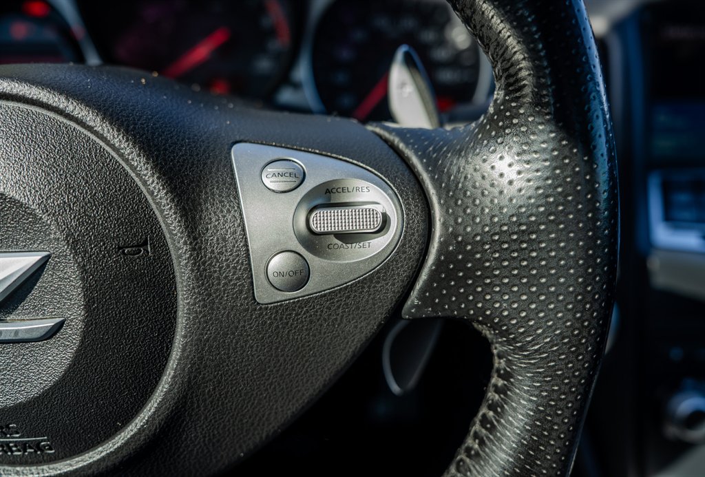 2013 Nissan 370Z - $16,950