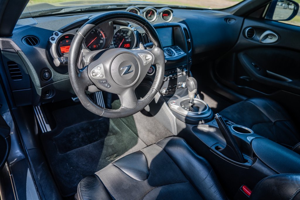 2013 Nissan 370Z - $16,950