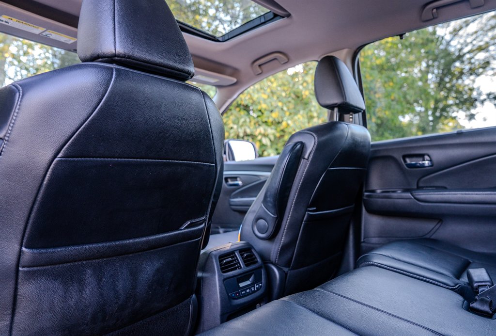 2019 Honda Pilot - $21,138
