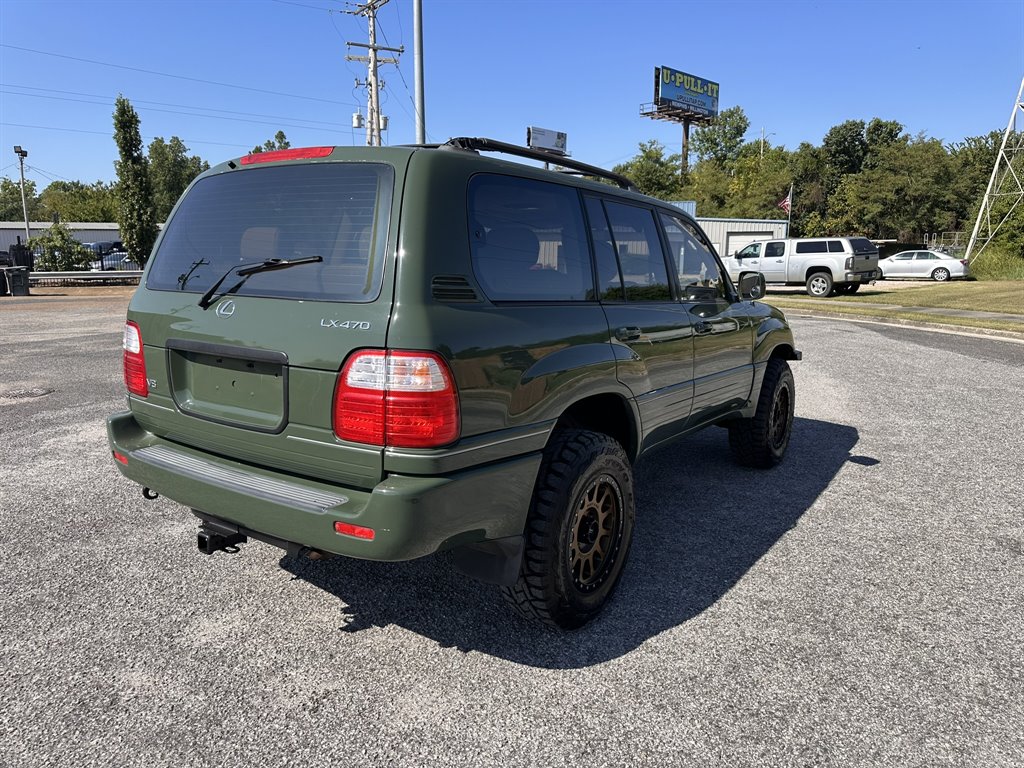 1999 Lexus LX 470 photo