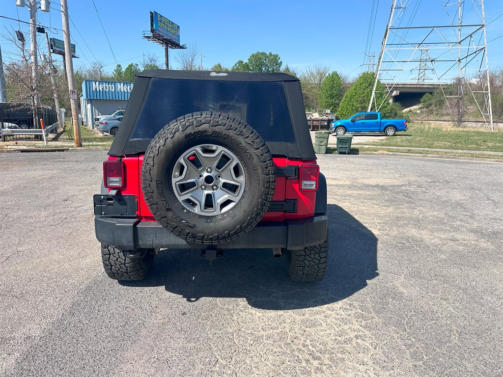 2016 Jeep Wrangler Unlimited Rubicon photo