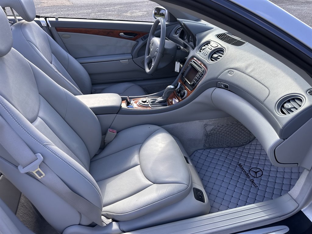 2004 Mercedes-Benz SL-Class SL500 photo