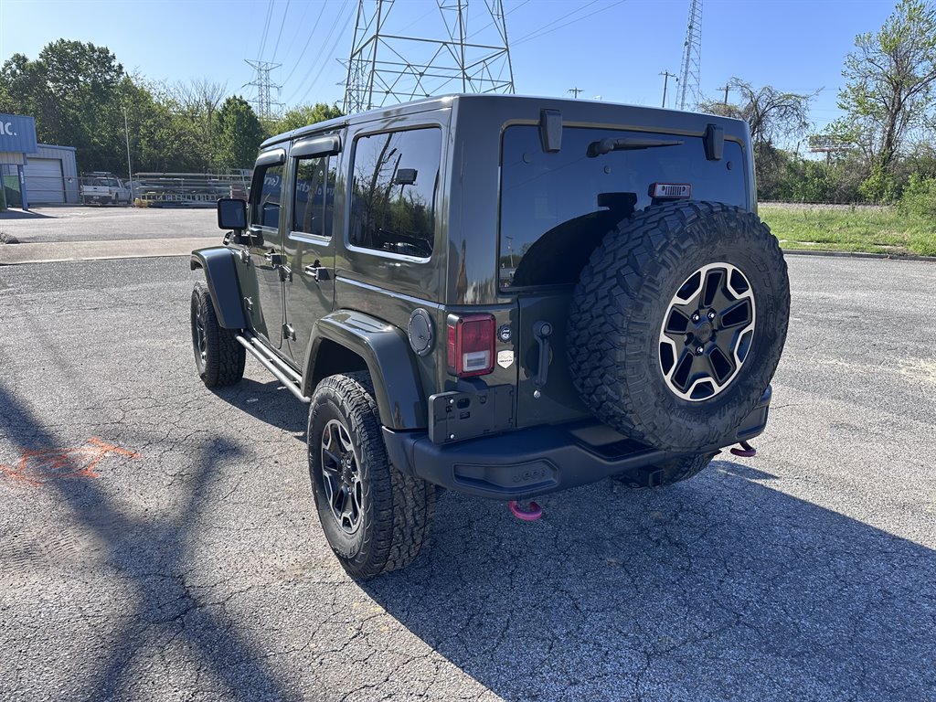 2015 Jeep Wrangler Unlimited Rubicon photo