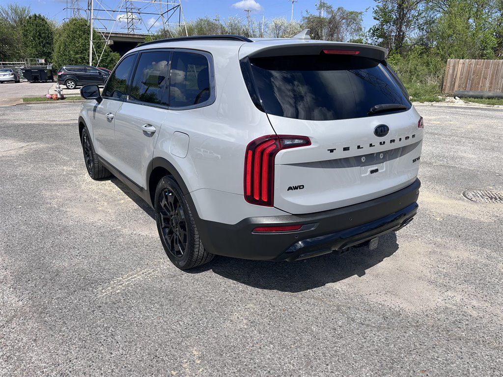 2021 Kia Telluride SX photo