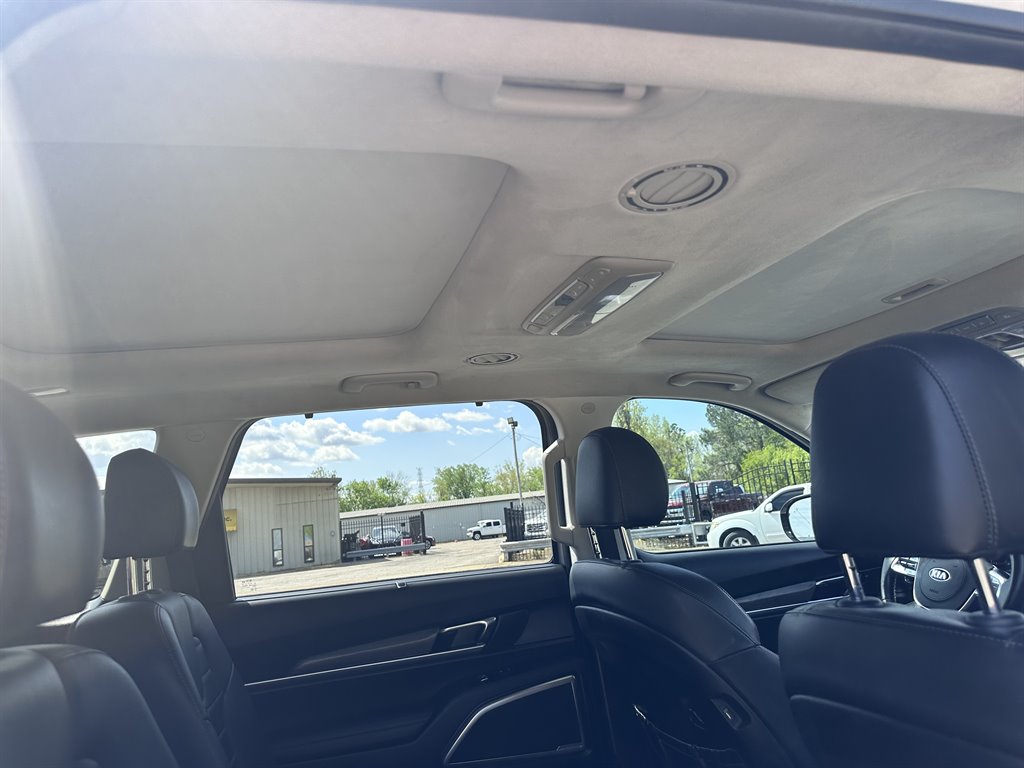 2021 Kia Telluride SX photo