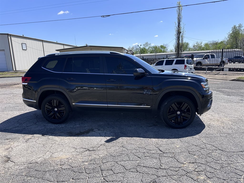 2018 Volkswagen Atlas SEL photo