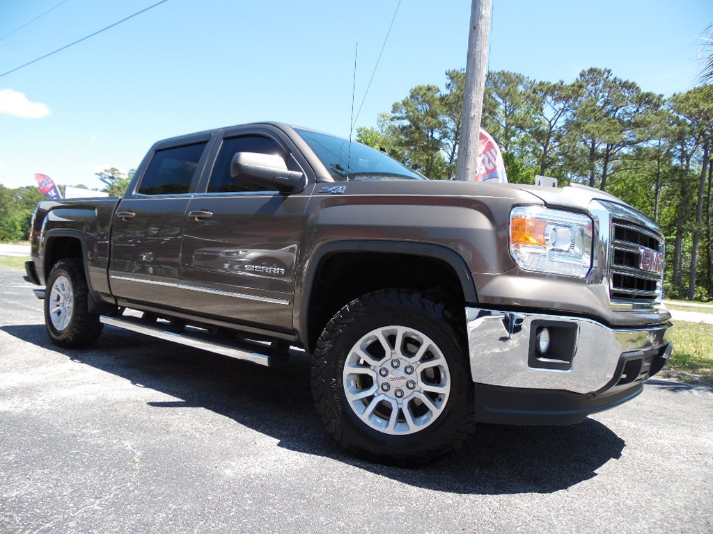 2014 GMC Sierra 1500 SLE photo