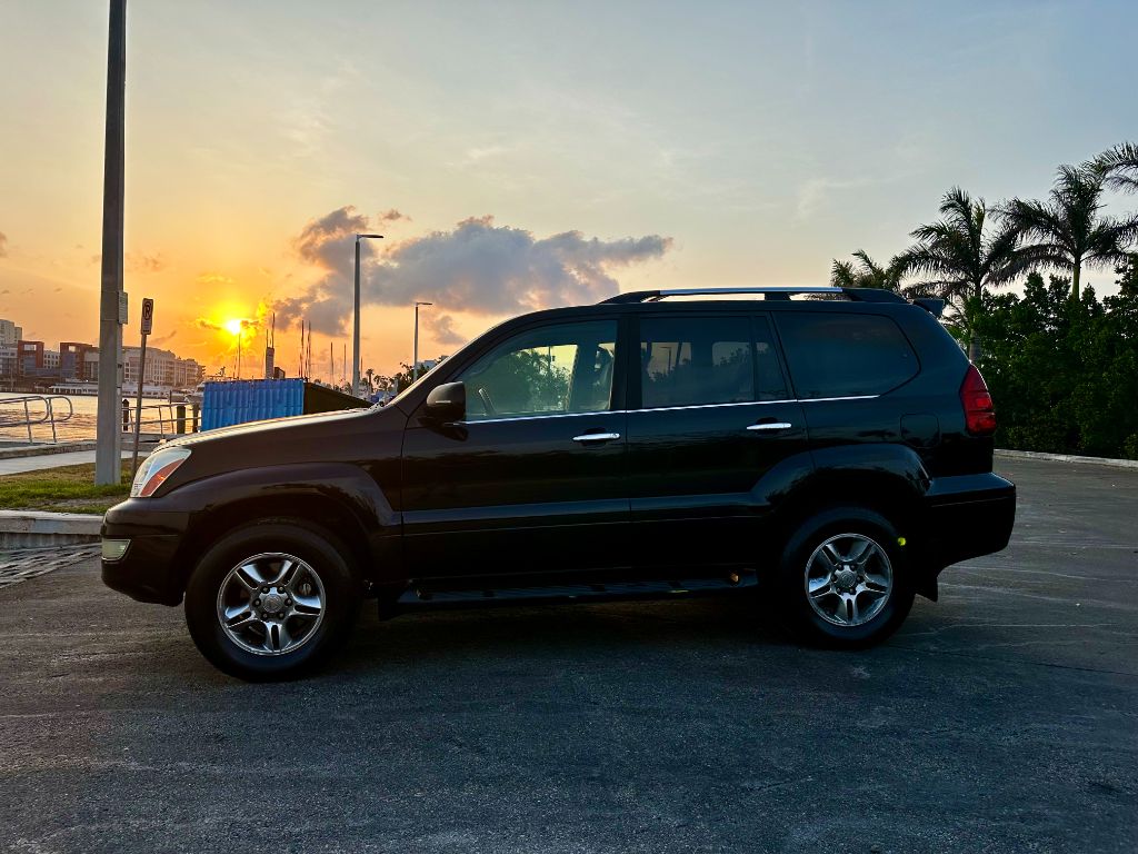 2008 Lexus GX - $17,900