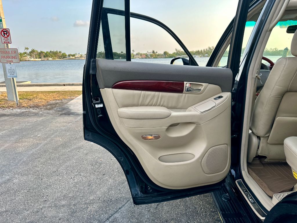2008 Lexus GX - $17,900