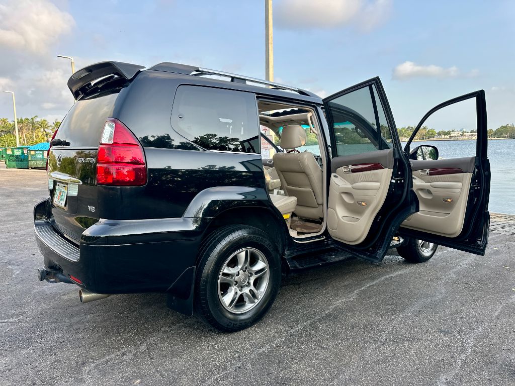 2008 Lexus GX - $17,900