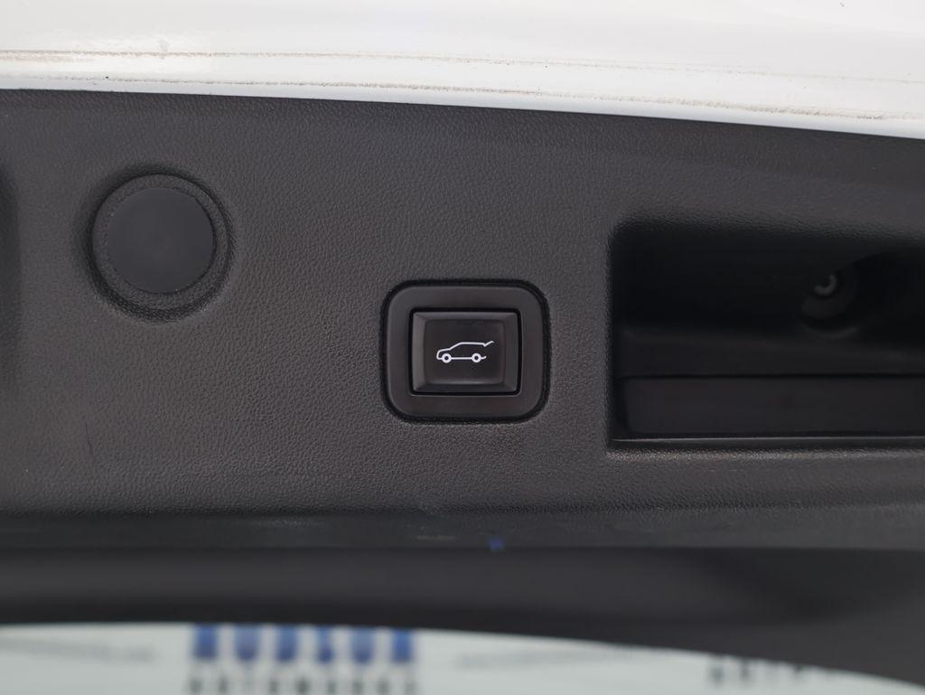 2020 Chevrolet Equinox - $17,900