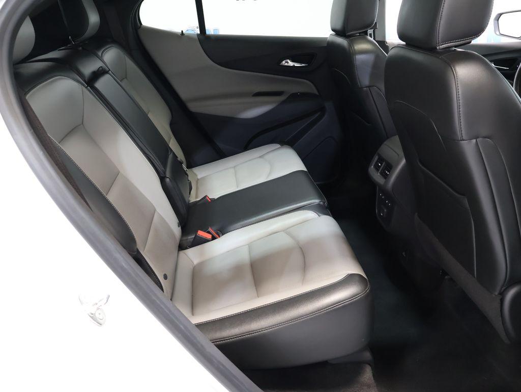 2020 Chevrolet Equinox - $17,900