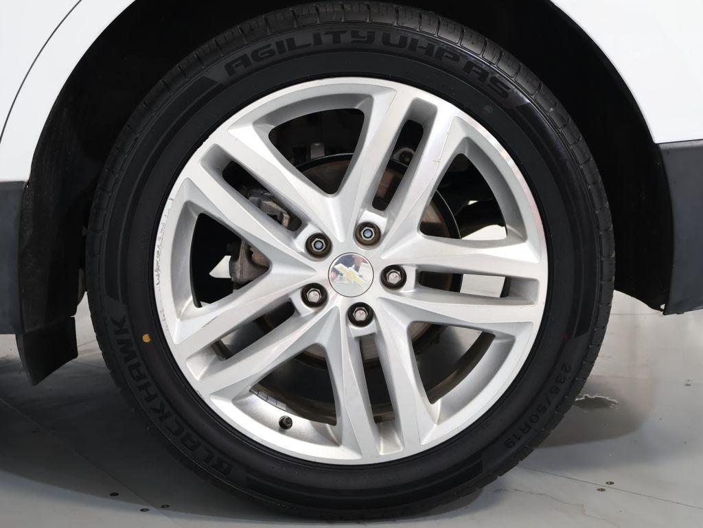 2020 Chevrolet Equinox - $17,900