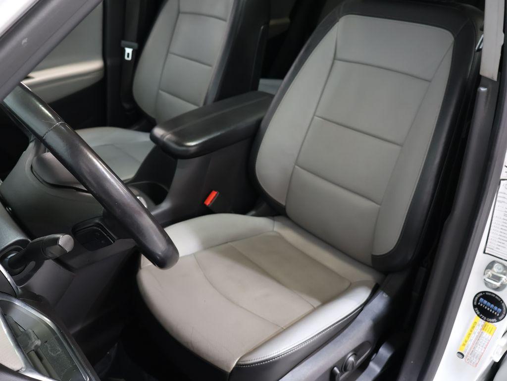 2020 Chevrolet Equinox - $17,900