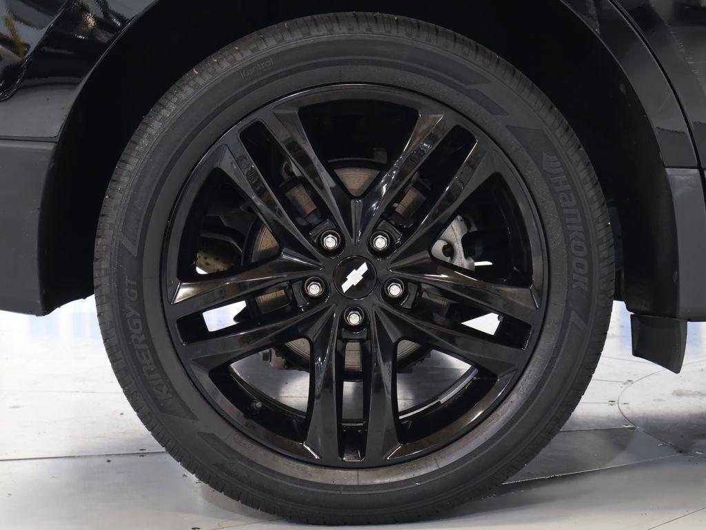 2021 Chevrolet Equinox - $24,200