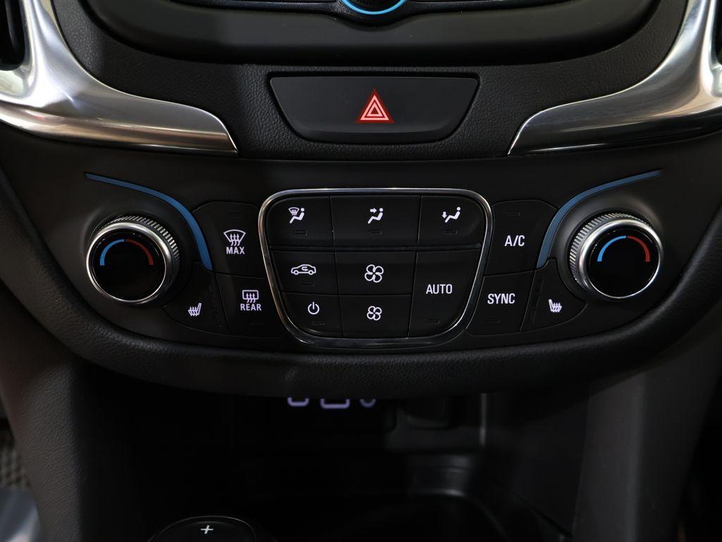 2021 Chevrolet Equinox - $24,200