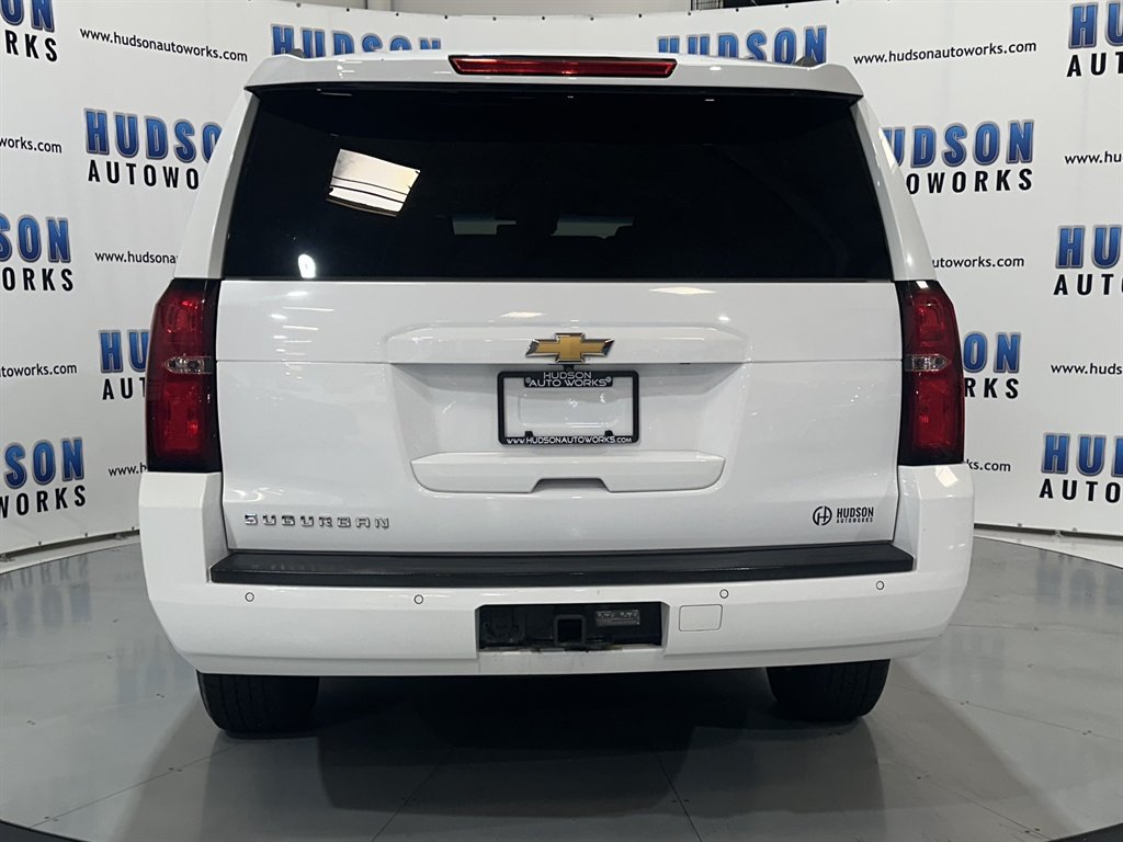 2020 Chevrolet Suburban 1500 LT photo