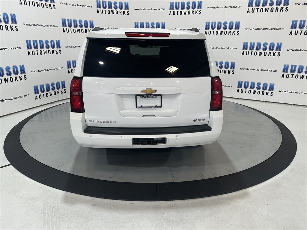 2020 Chevrolet Suburban 1500 LT photo