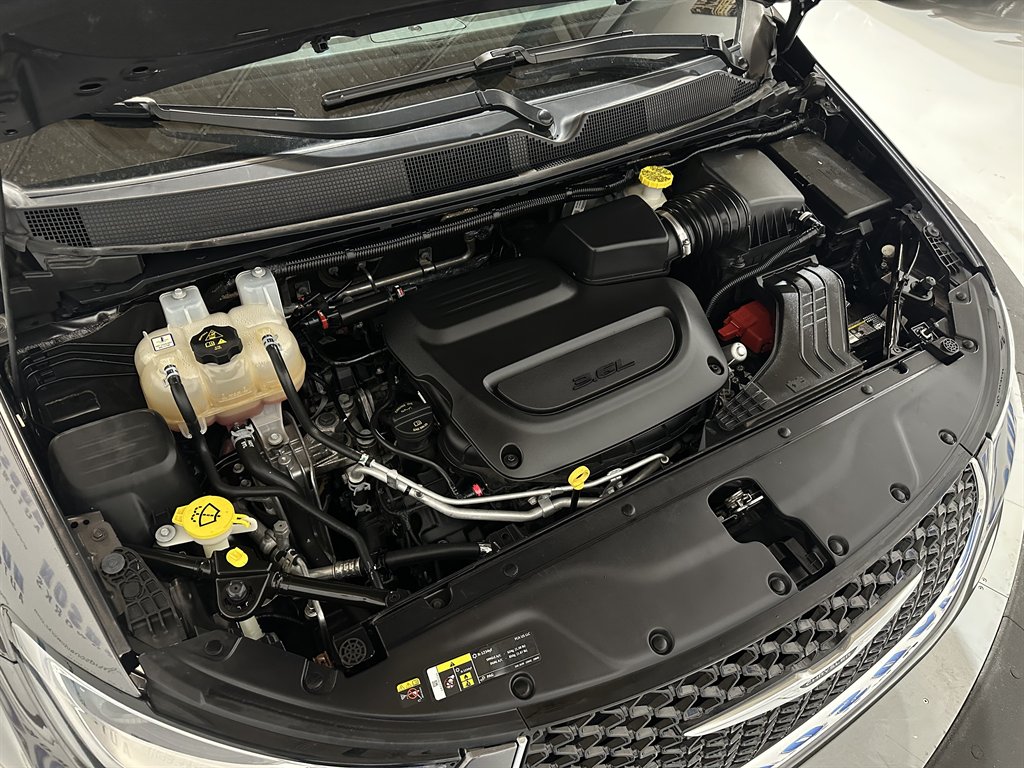 2022 Chrysler Pacifica Touring L photo