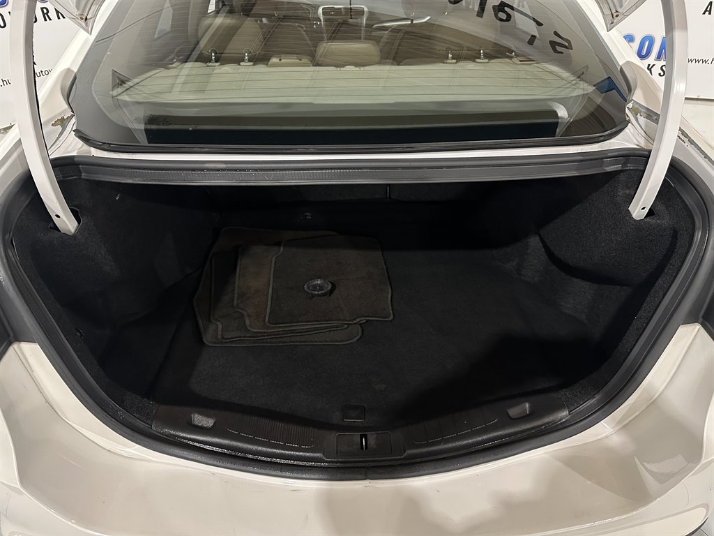 2015 Ford Fusion SE photo